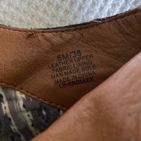 Lucky Brand Distressed Western Ankle Boot Brown Suede Womens 6 Chunky Heel - Picture 14 of 14